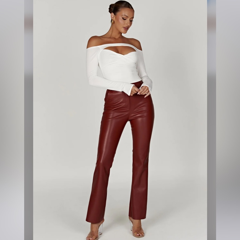 Meshki TYRA
Straight Leg Faux Leather Pants - Cherry Chocolate